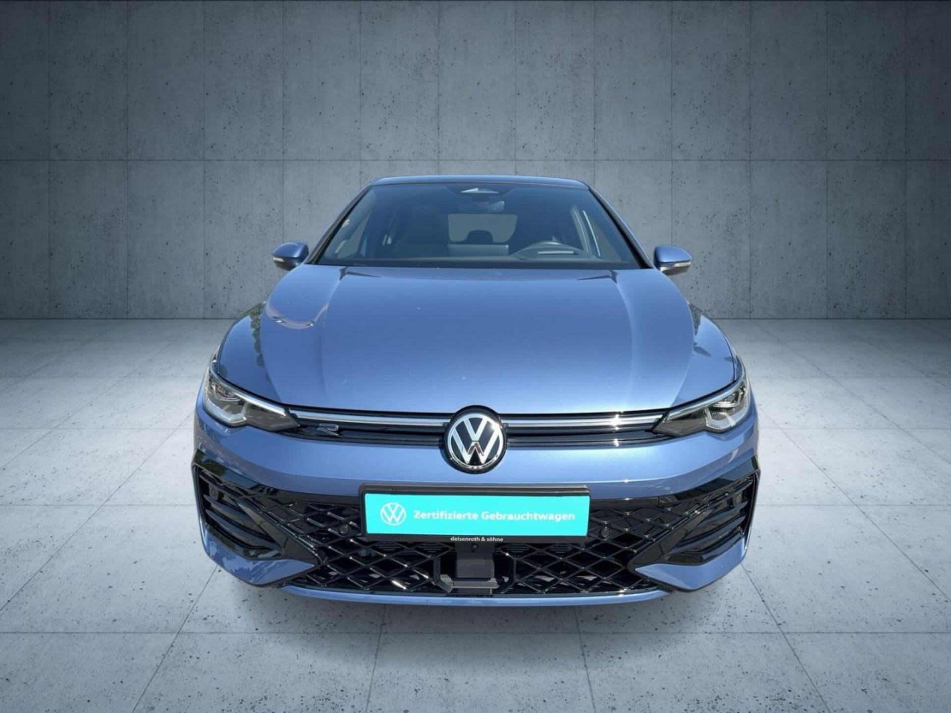 Volkswagen Golf R-Line