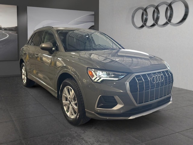 Image de {{modelName}} 2023 Audi Q3 SUV 