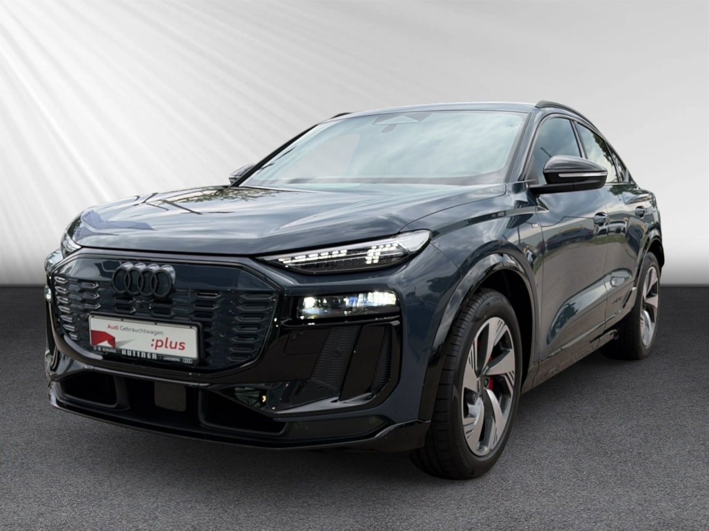 Bild über Audi Q6 Sportback e-tron e-tron quattro - für weitere Informationen kontaktieren Sie den Audi Partner