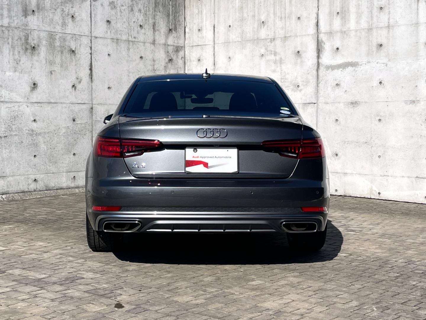 Audi A4 Sedan
