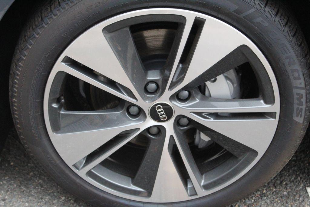 2025 Audi A6 Sportback e-tron Premium - Photo 8