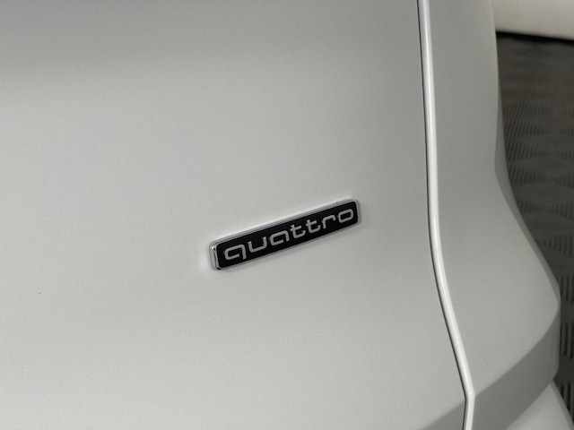 2025 Audi Q5 Premium - Photo 14