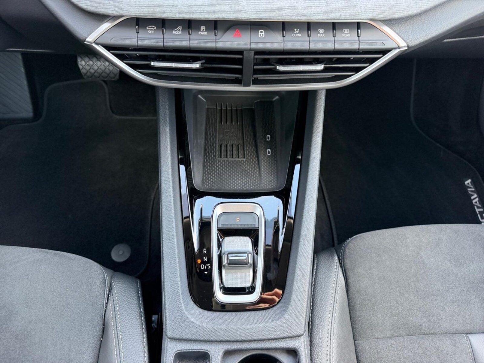 Škoda Octavia Combi – Bild 12