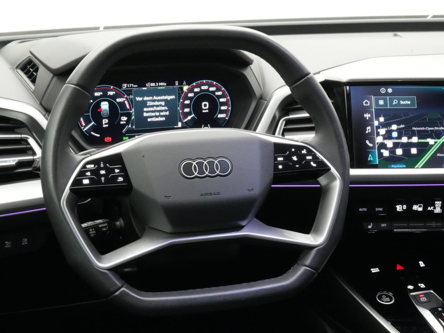 Bild über Audi Q4 Sportback e-tron 50 e-tron quattro - für weitere Informationen kontaktieren Sie den Audi Partner