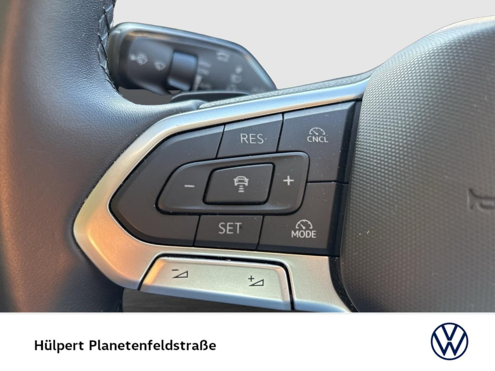 Volkswagen Passat – Bild 14