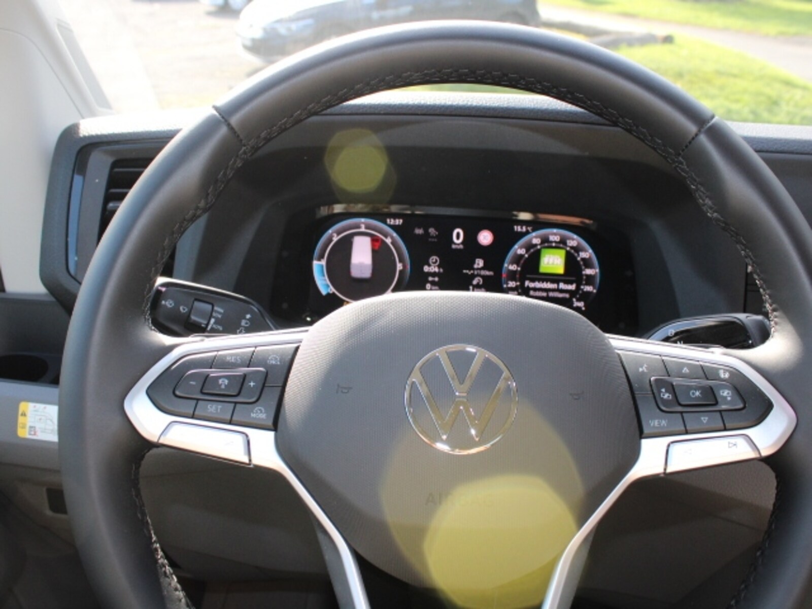 Volkswagen Grand California 680 – Bild 9