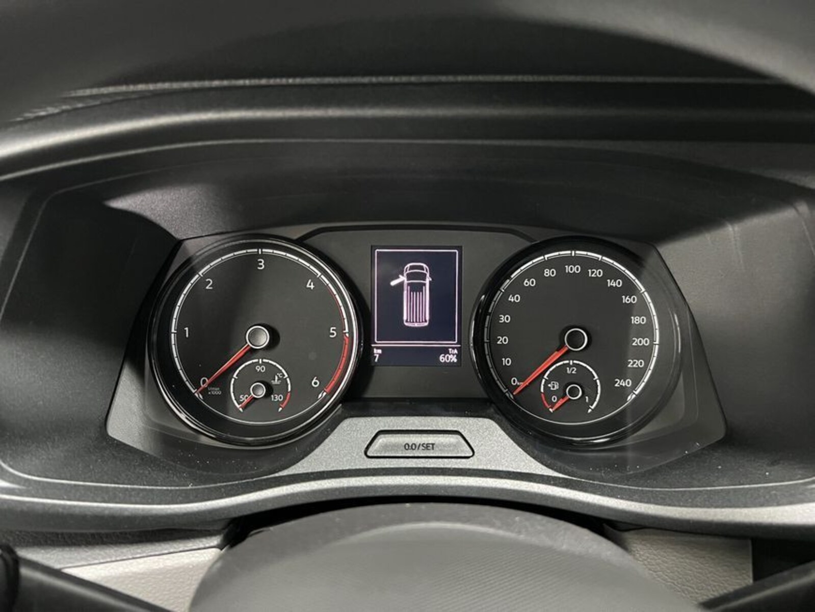 Volkswagen T6.1 Transporter Kasten kurzer Radstand – Bild 12