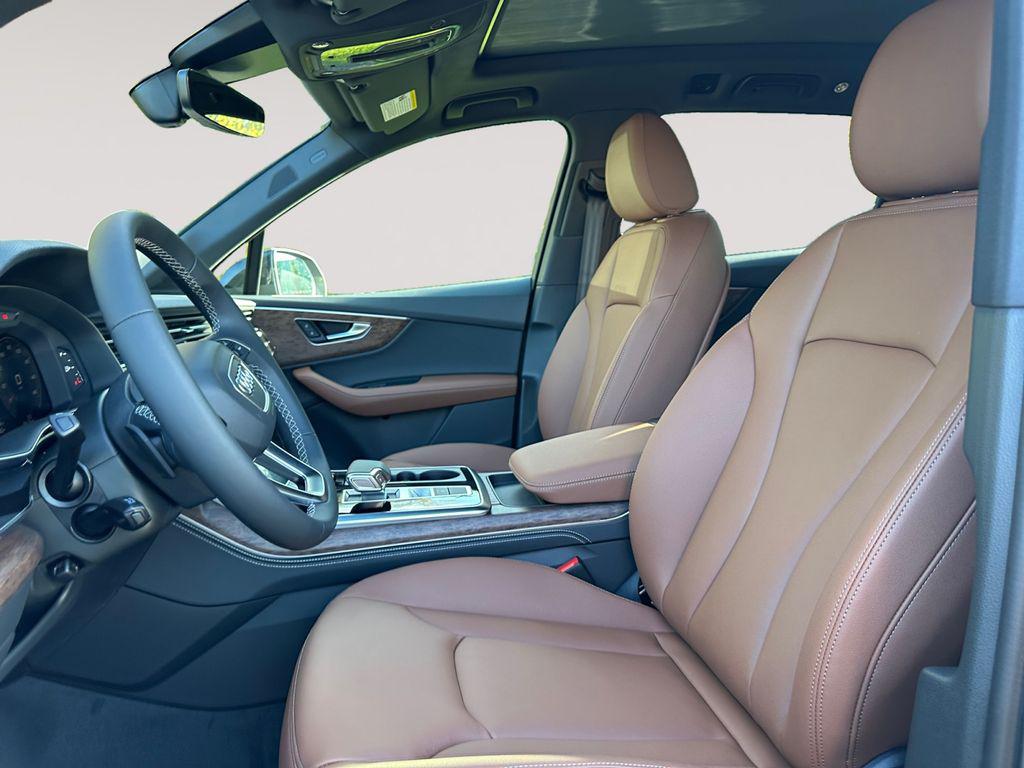 2026 Audi Q7 Premium Plus - Photo 9