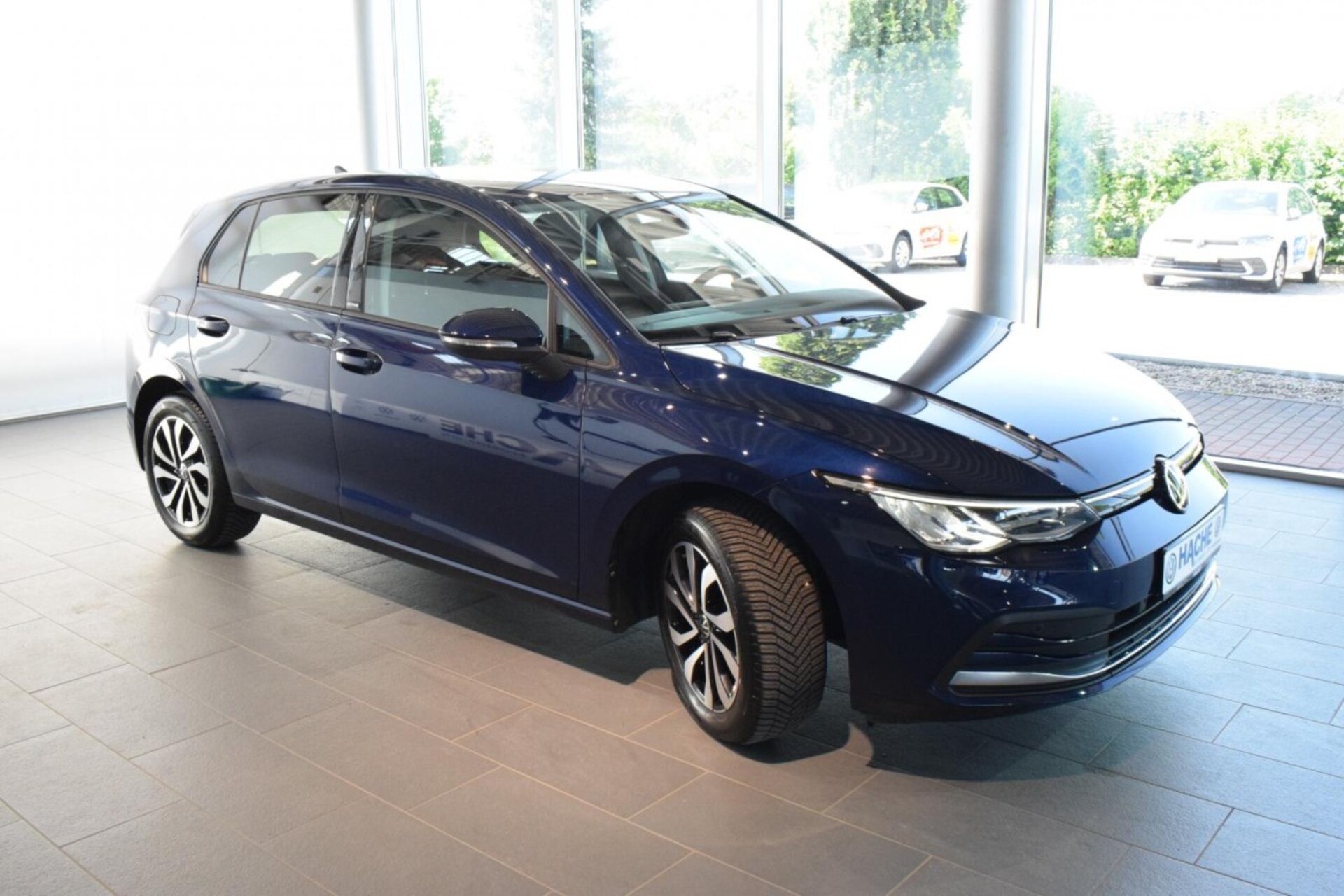 Volkswagen Golf Life
