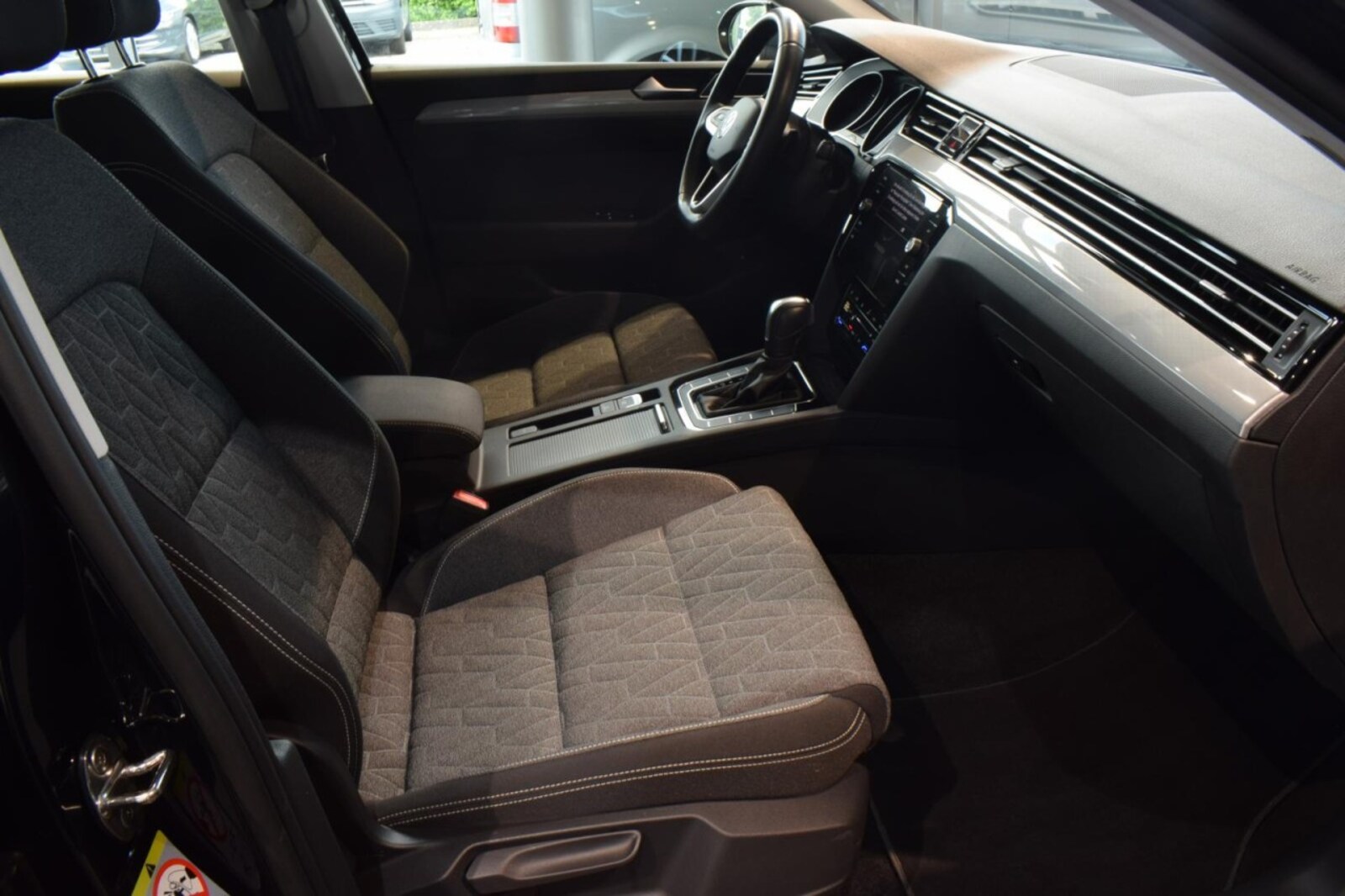 Volkswagen Passat Variant – Bild 7