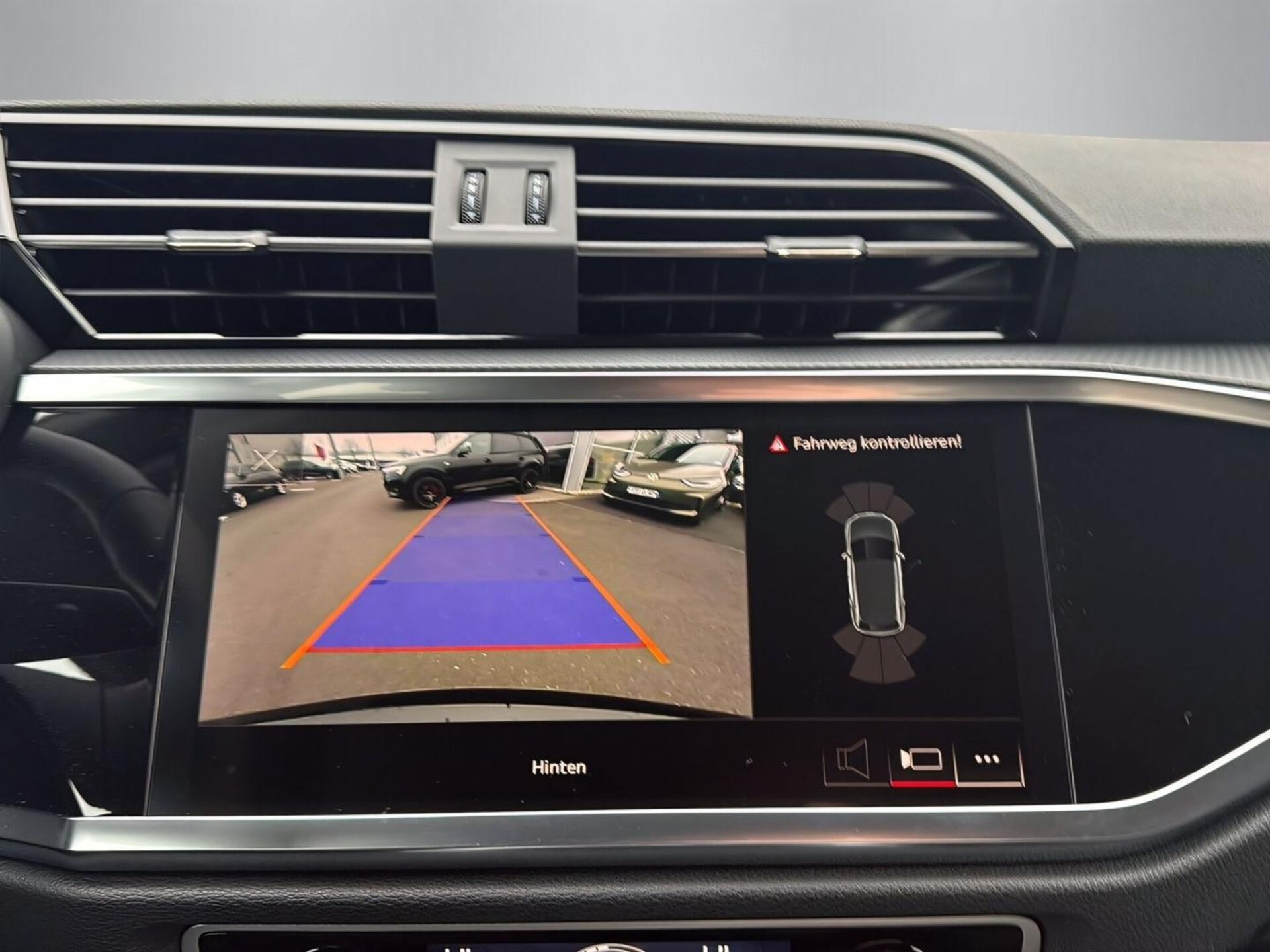 Audi Q3 SUV advanced