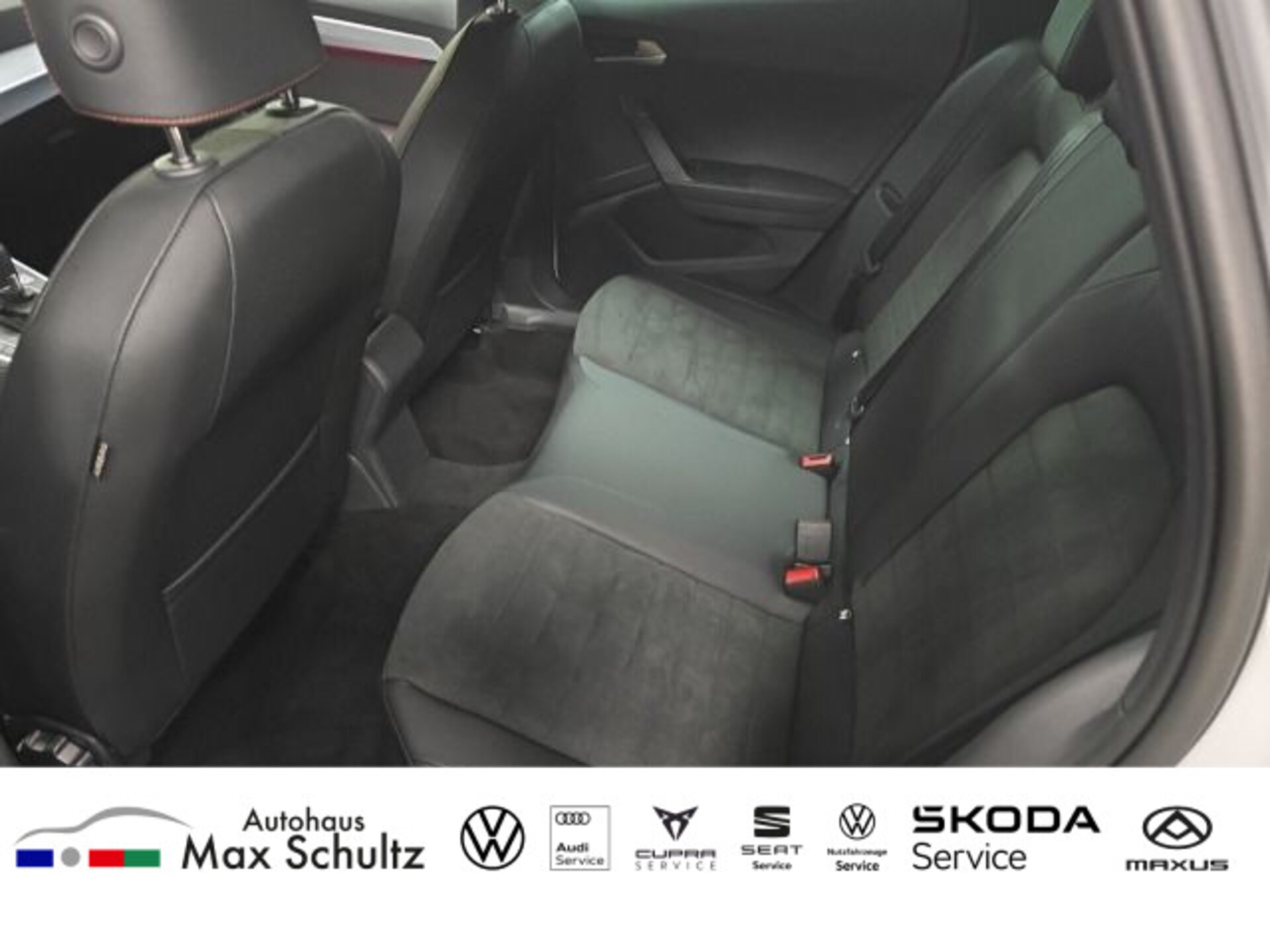 SEAT Arona FR