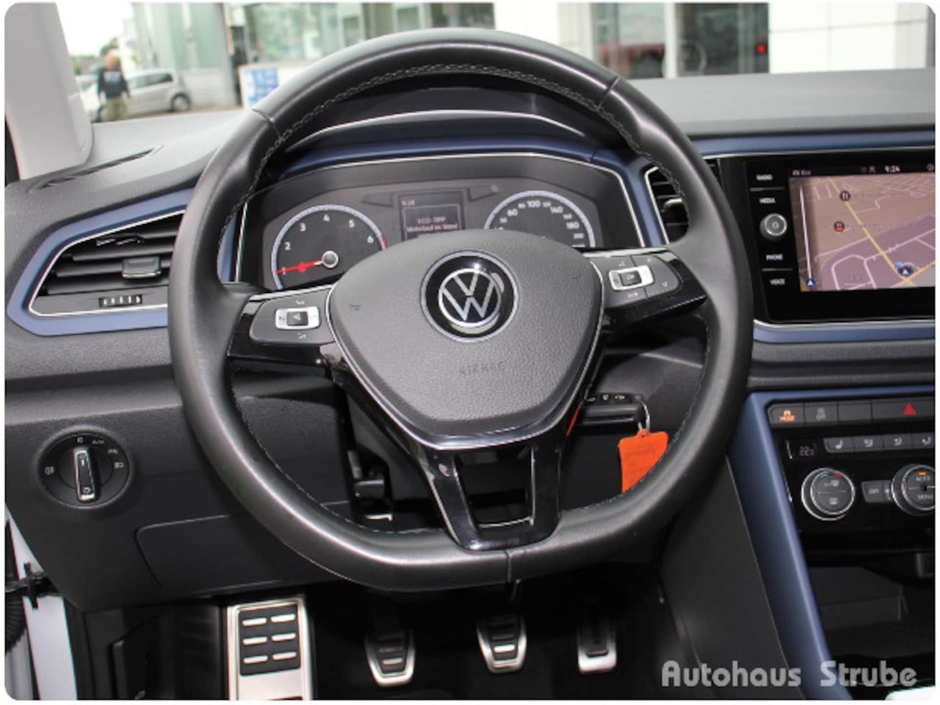 Volkswagen T-Roc United