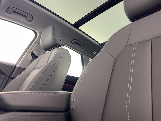 2025 Audi Q5 Premium - Photo 24