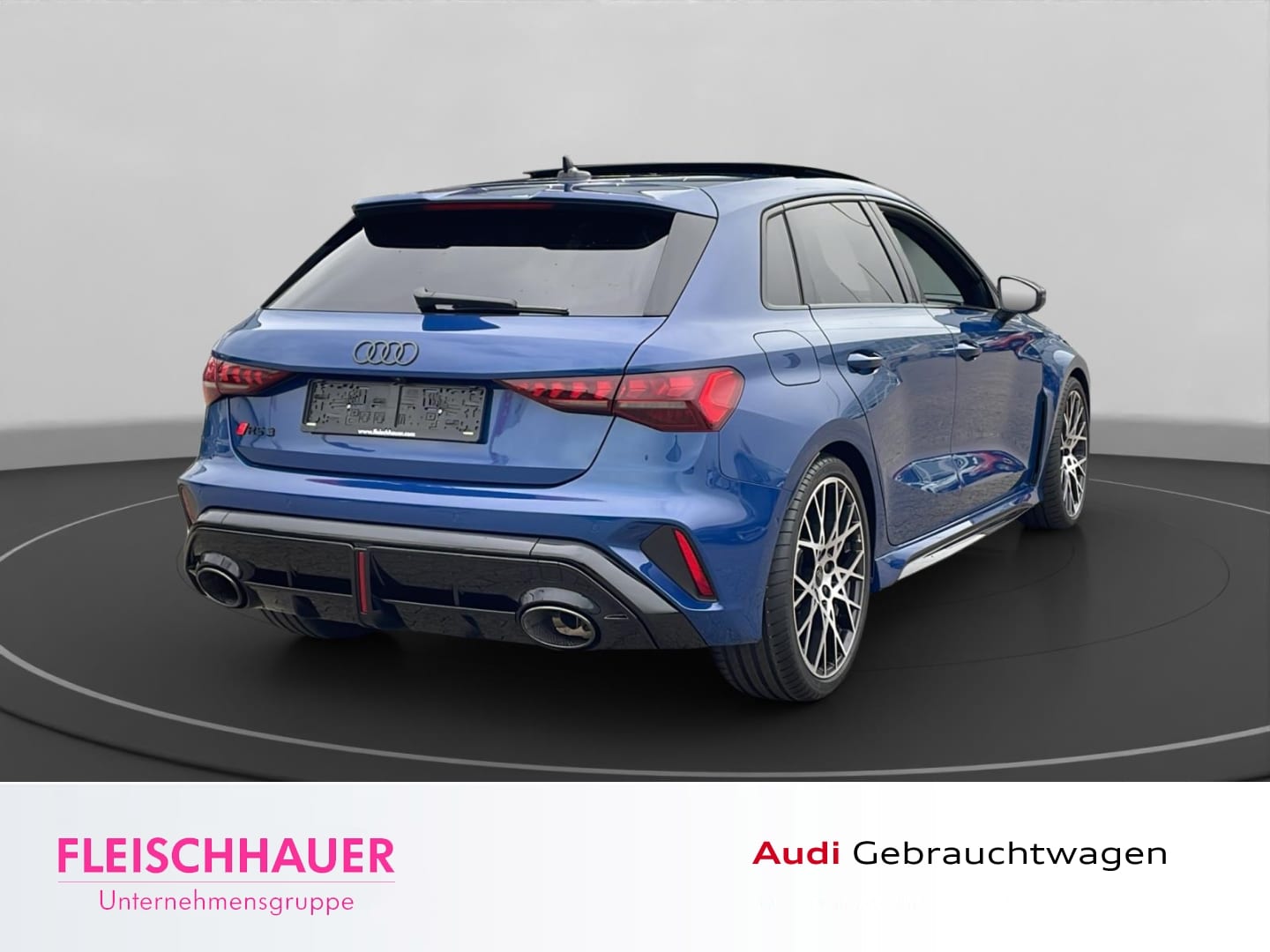 Bild über Audi RS 3 Sportback TFSI quattro 294 kW S tronic - für weitere Informationen kontaktieren Sie den Audi Partner