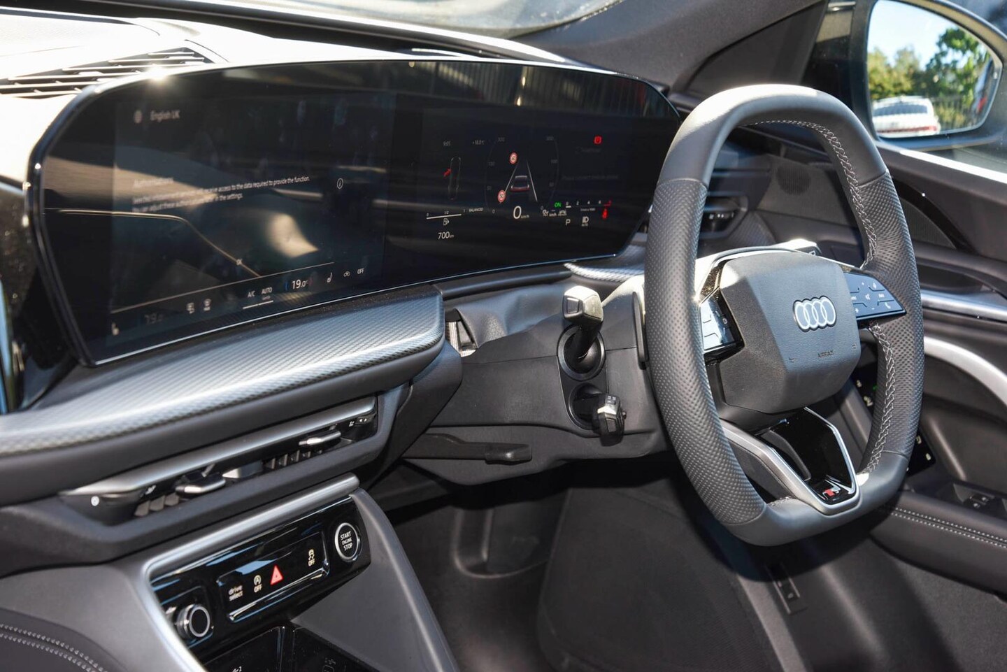 Image about Audi Q5 SUV TFSI quattro 200 kW sport