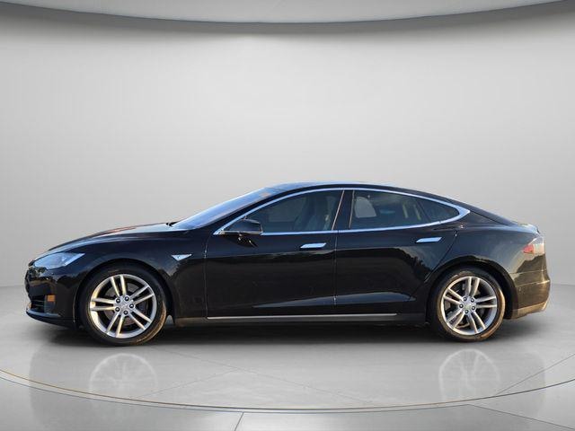 2015 Tesla Model S