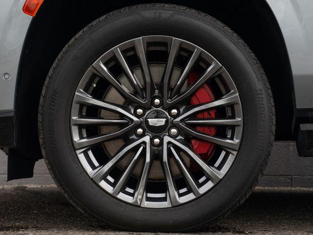 2023 Cadillac Escalade V-Series - Photo 12