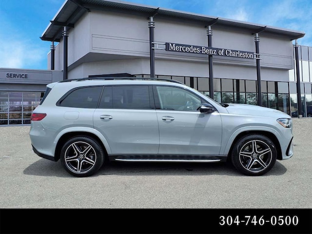 2025 Mercedes-Benz GLS 450