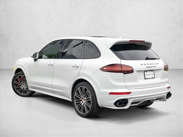 2016 Porsche Cayenne Hybrid