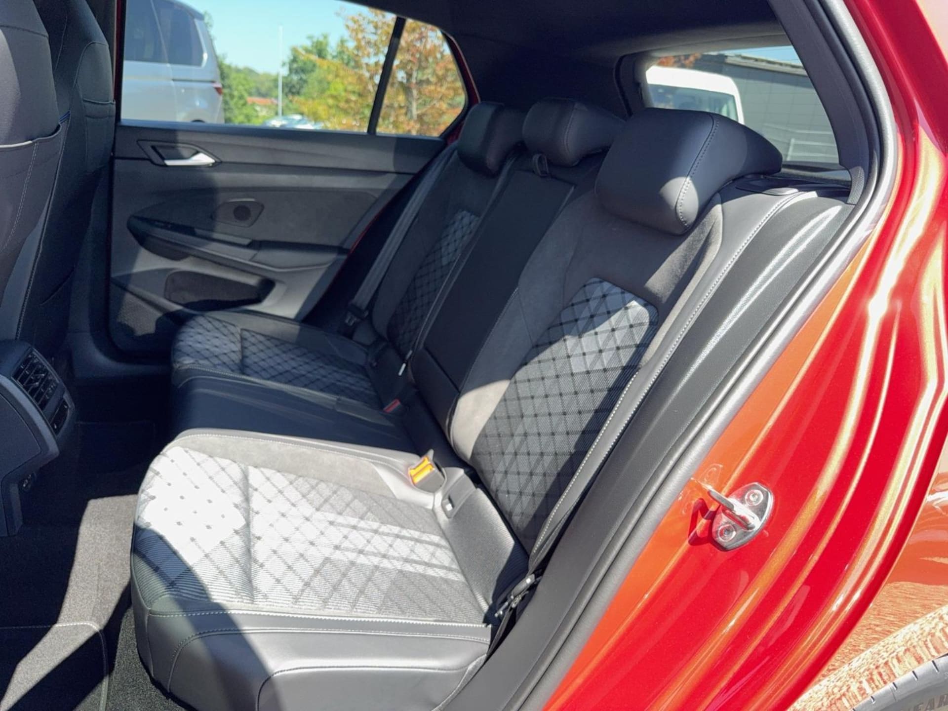Volkswagen Golf R-Line