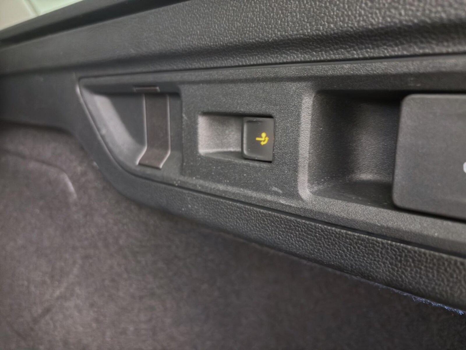 Volkswagen Passat – Bild 20