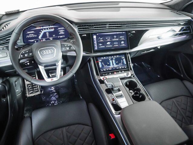 2026 Audi SQ8 Prestige - Photo 17