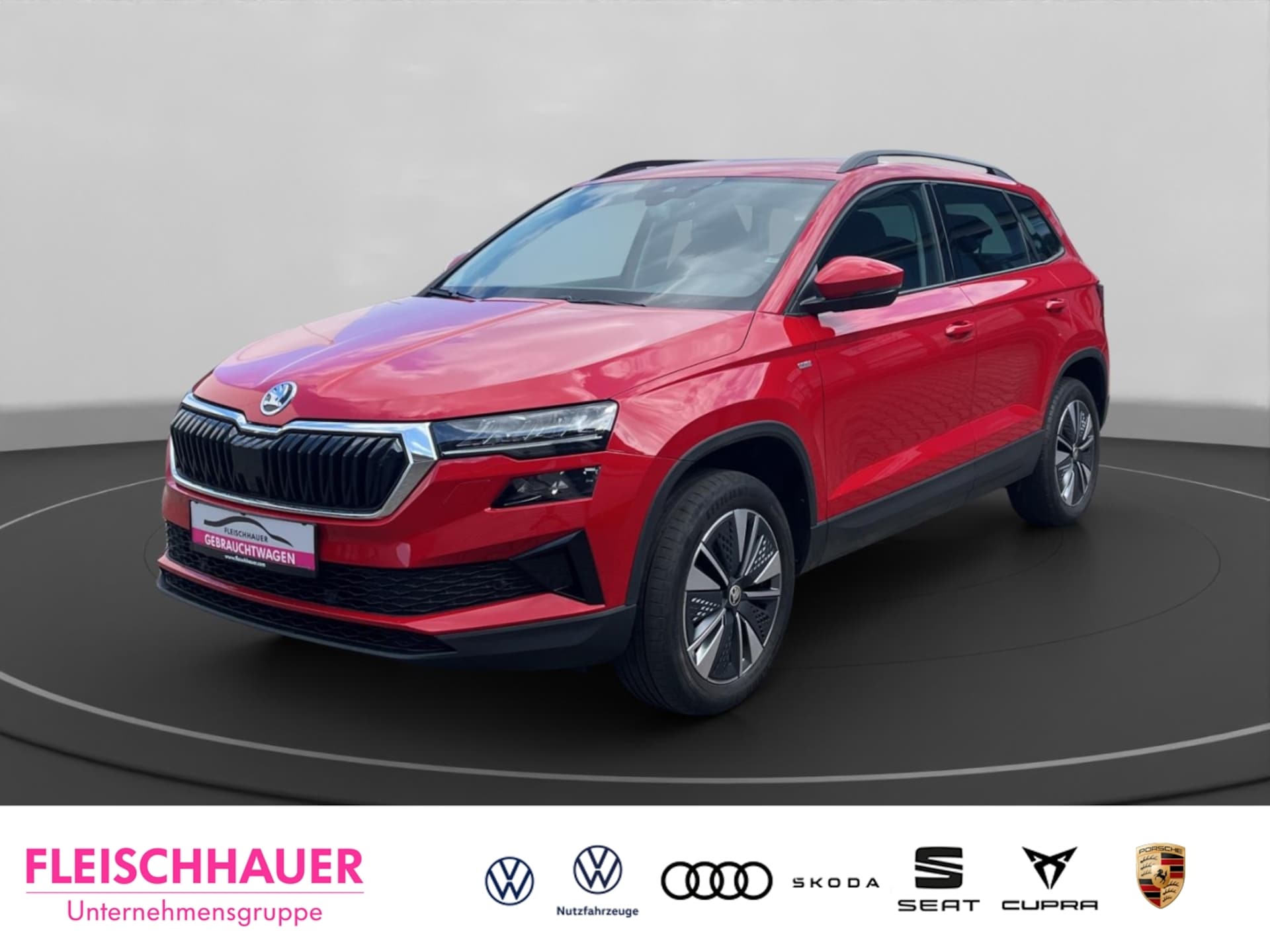 Skoda Karoq 2023 — 1.0 TSI Tour Matrix-LED Rückfahrkamera Sitzhz