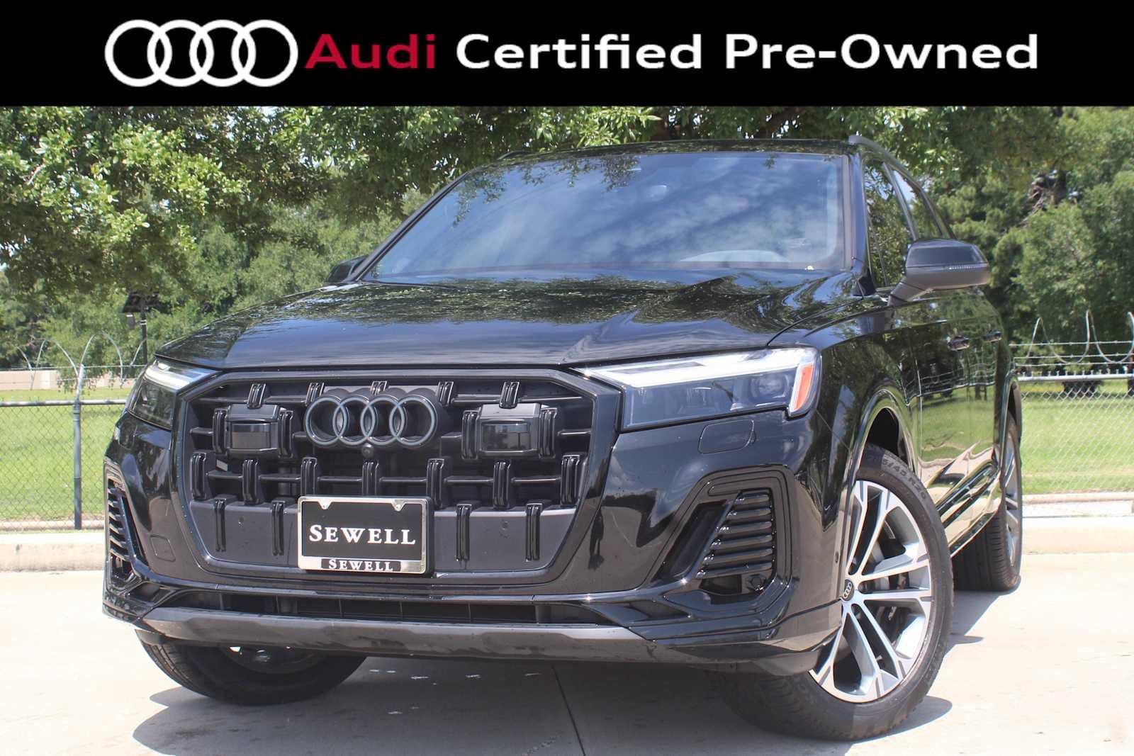 2025 Audi Q7 45 Premium Plus quattro Tiptronic's photo