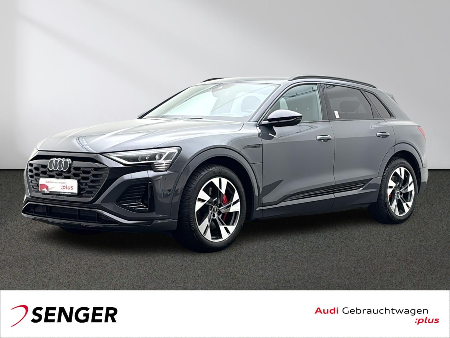 Bild über Audi Q8 e-tron S line 50 e-tron quattro - für weitere Informationen kontaktieren Sie den Audi Partner