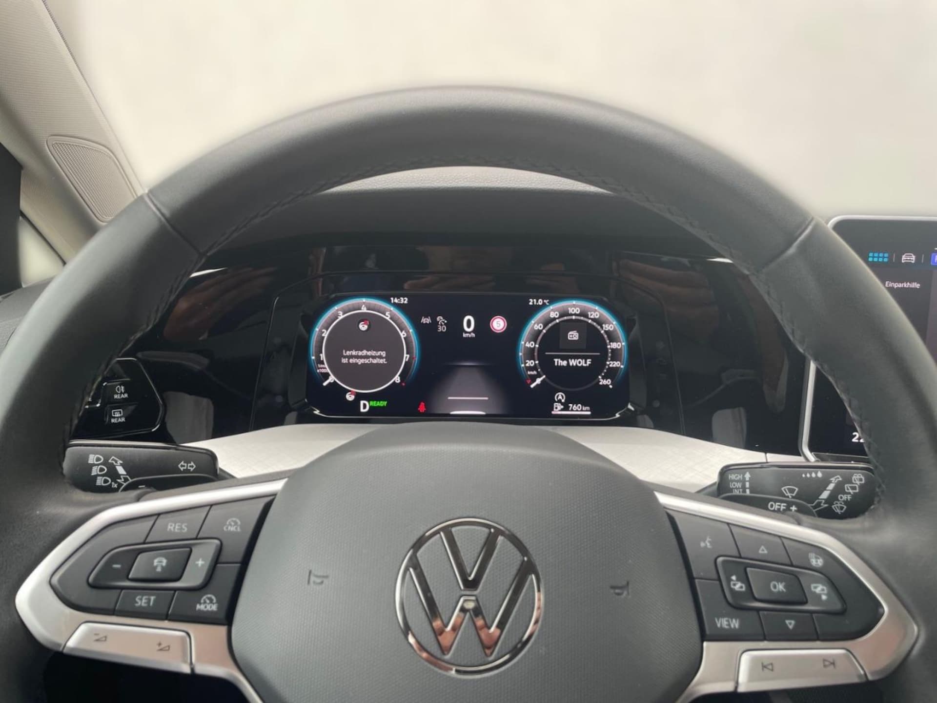 Volkswagen Golf Life