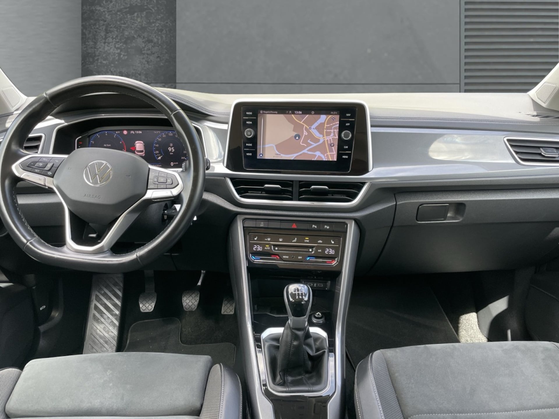 Volkswagen T-Roc Style