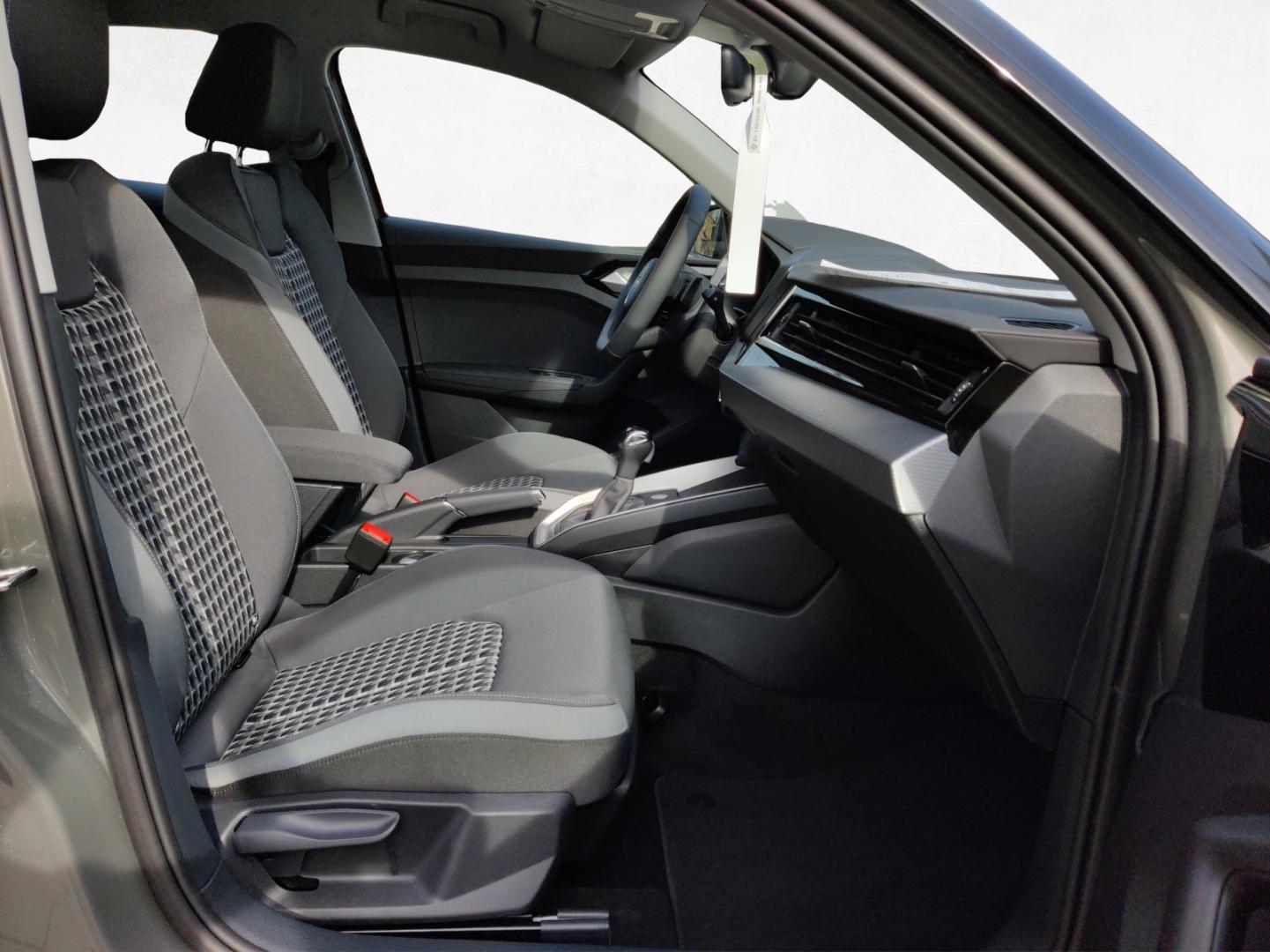 Image about Audi A1 allstreet 35 TFSI S tronic
