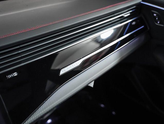 2026 Audi SQ8 Prestige - Photo 19