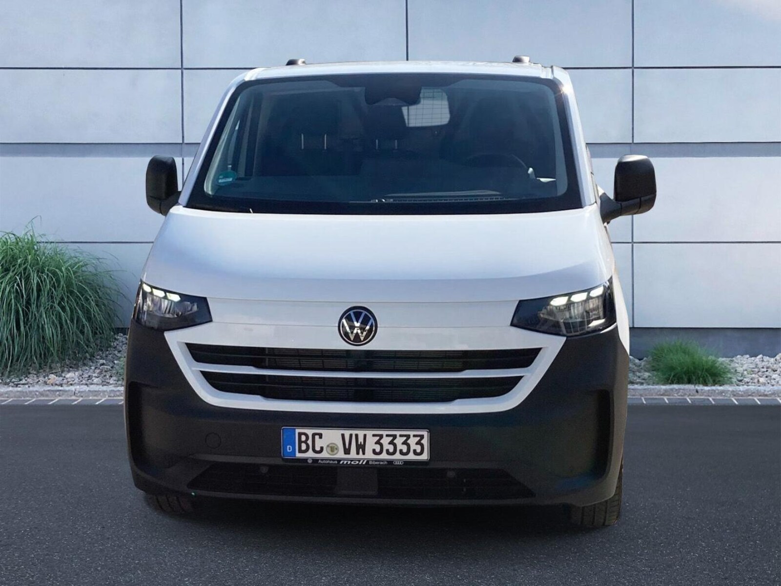 Volkswagen Transporter Kasten kurzer Radstand – Bild 6