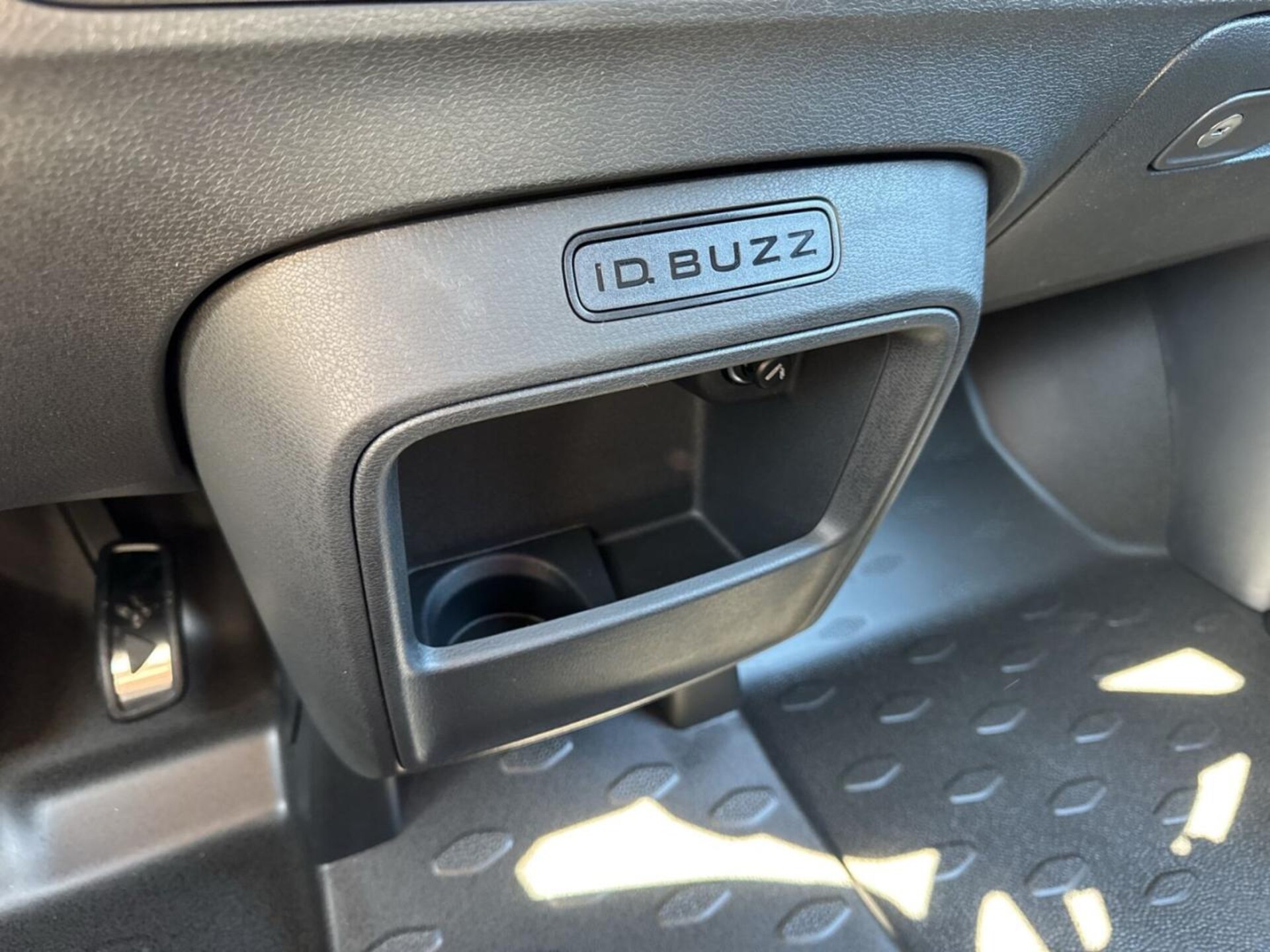 Volkswagen ID. Buzz Cargo Basis-Modell