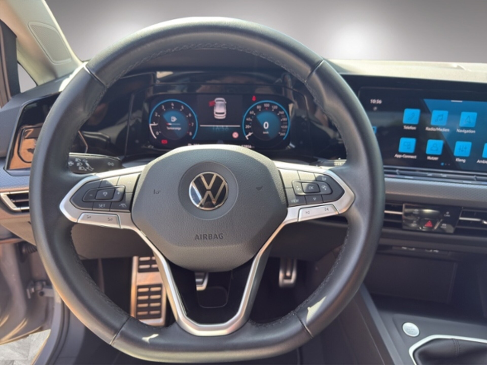Volkswagen Golf Active