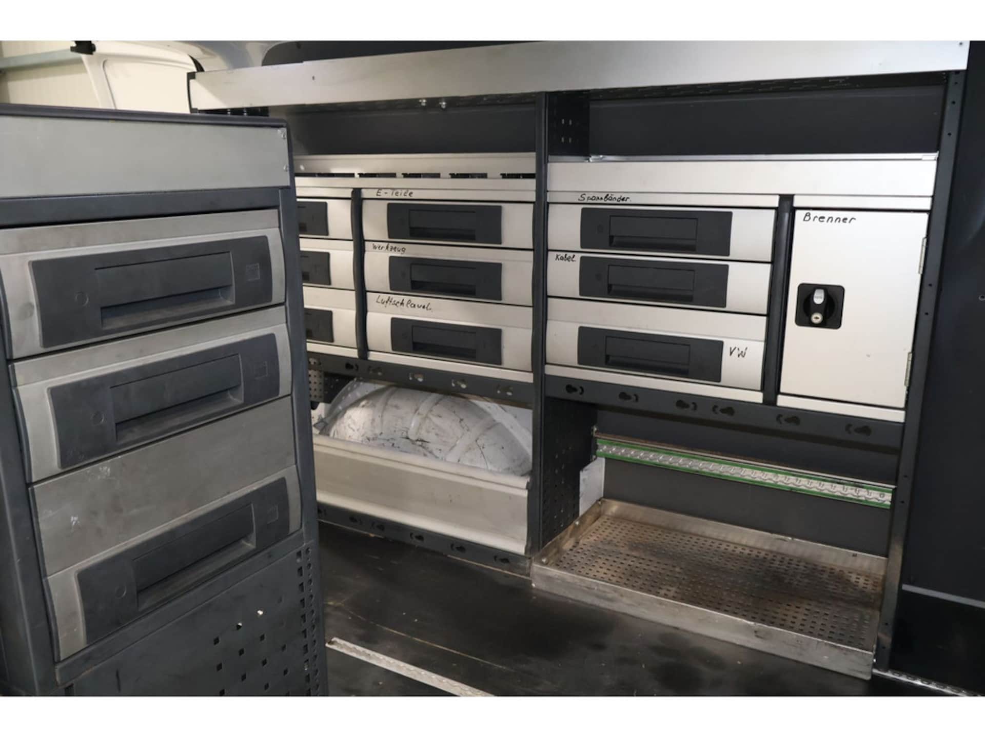 Volkswagen T6.1 Transporter Kasten kurzer Radstand