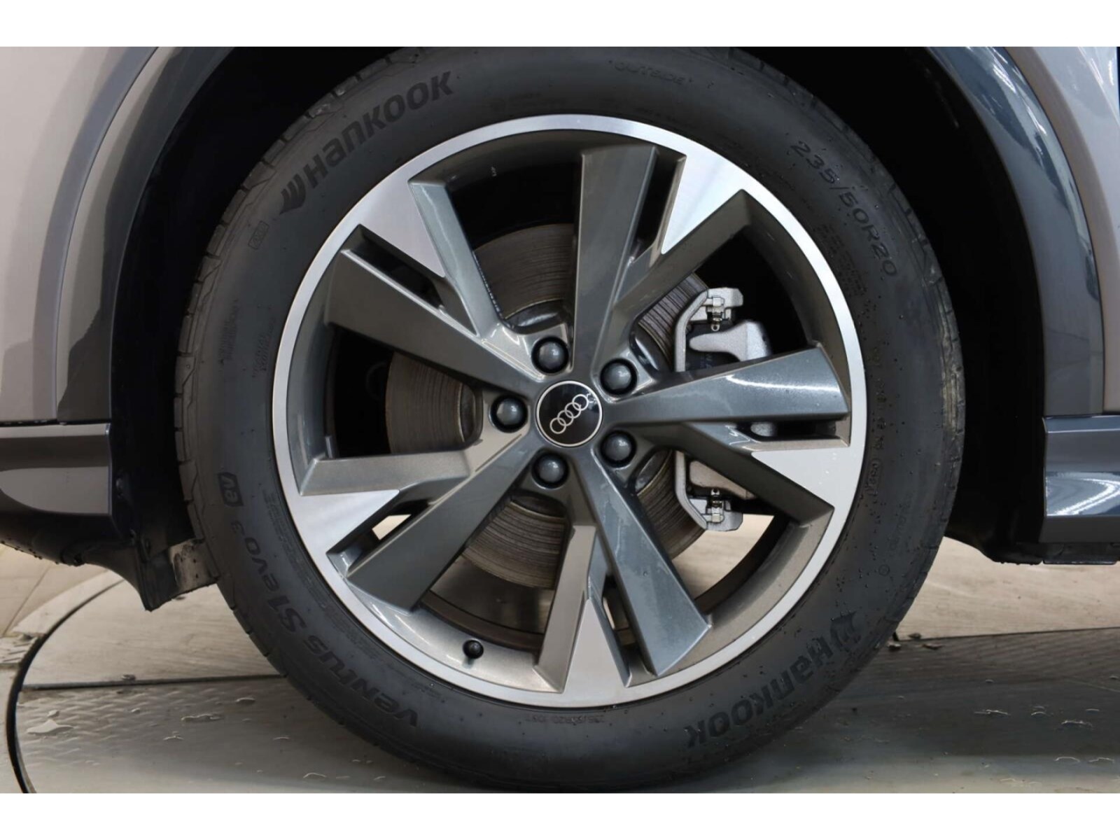 Audi Q4 e-tron – Bild 8