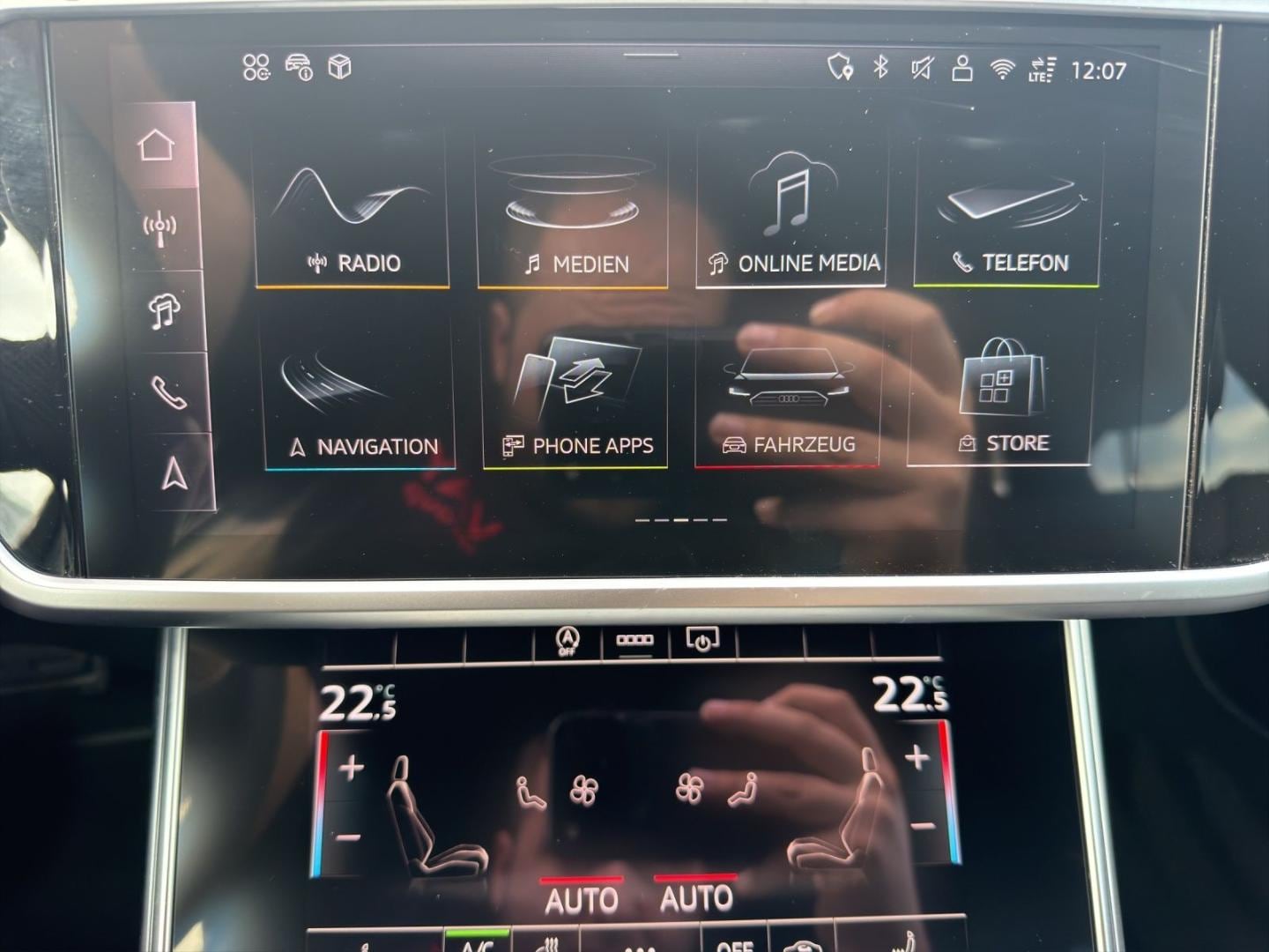 Bild über Audi S6 Avant TDI quattro tiptronic - für weitere Informationen kontaktieren Sie den Audi Partner
