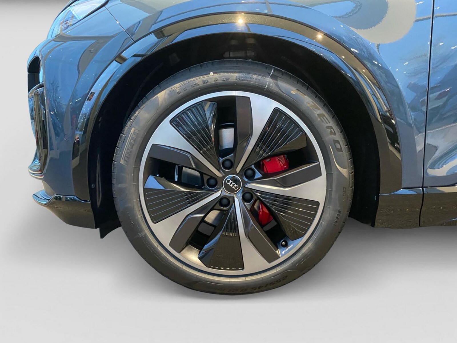 Audi Q6 e-tron – Bild 4