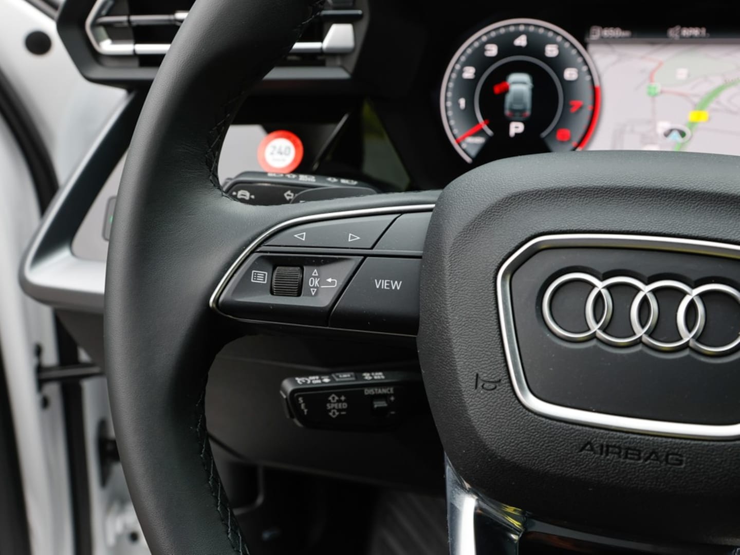 Bild über Audi A3 Sportback TFSI 110 kW S tronic - für weitere Informationen kontaktieren Sie den Audi Partner