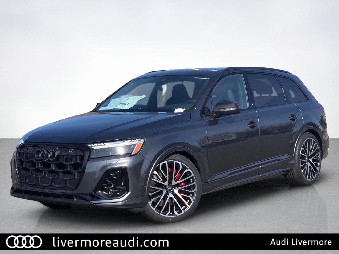 2026 Audi SQ7 Prestige quattro Tiptronic's photo