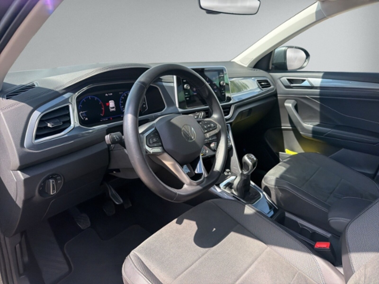 Volkswagen T-Roc – Bild 9