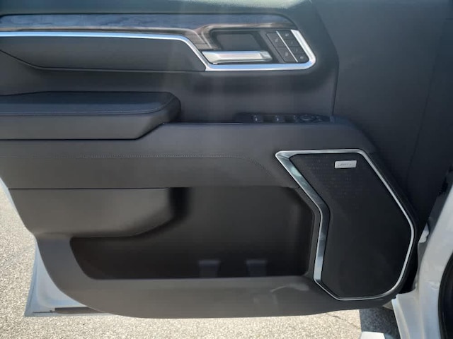 2025 Chevrolet Silverado