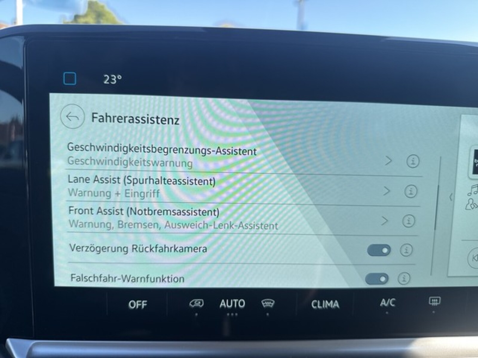 Volkswagen Caravelle – Bild 19