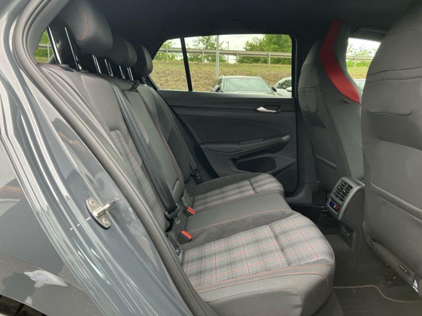 Volkswagen Golf – Bild 12