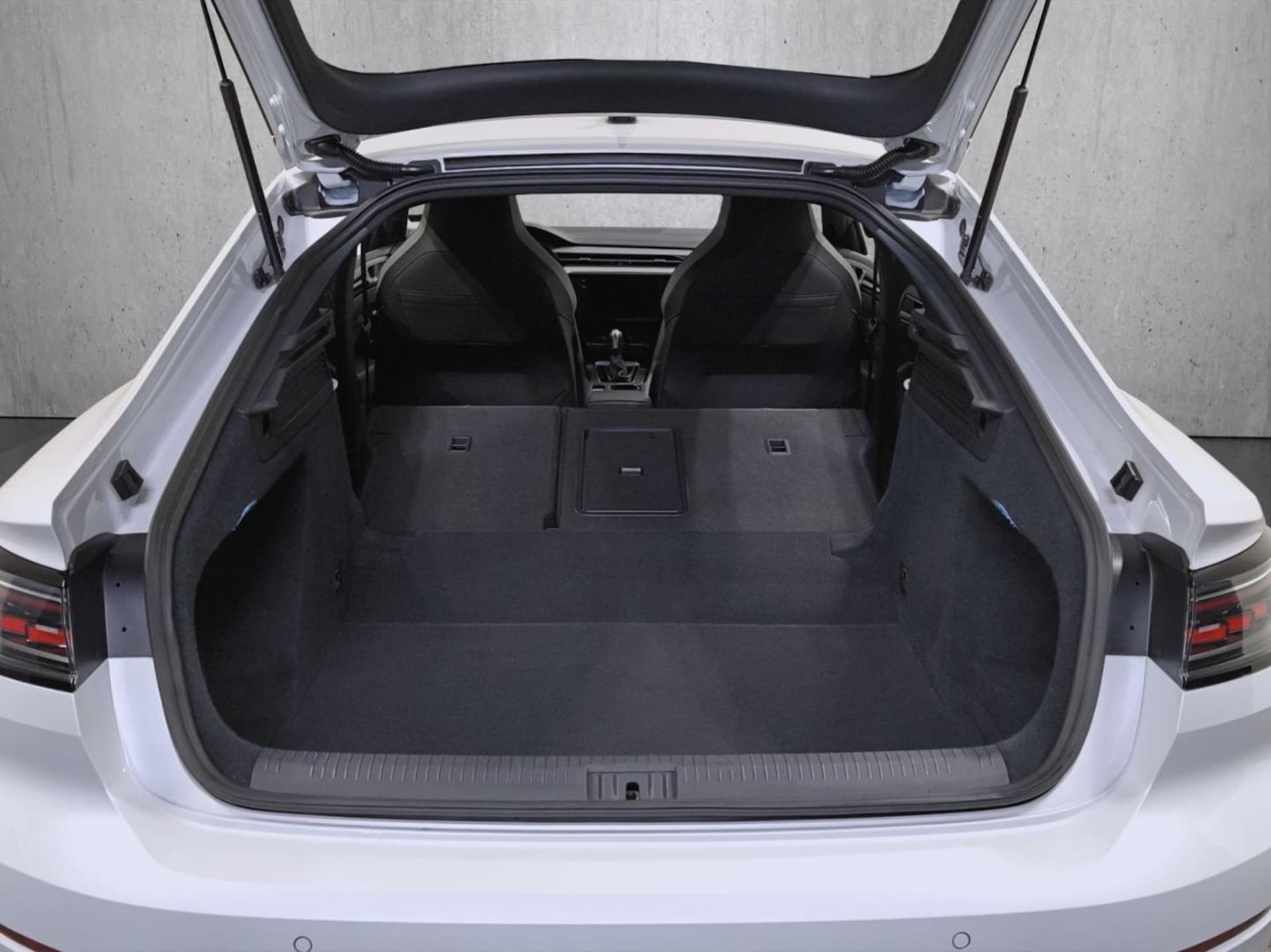 Volkswagen Arteon R-Line