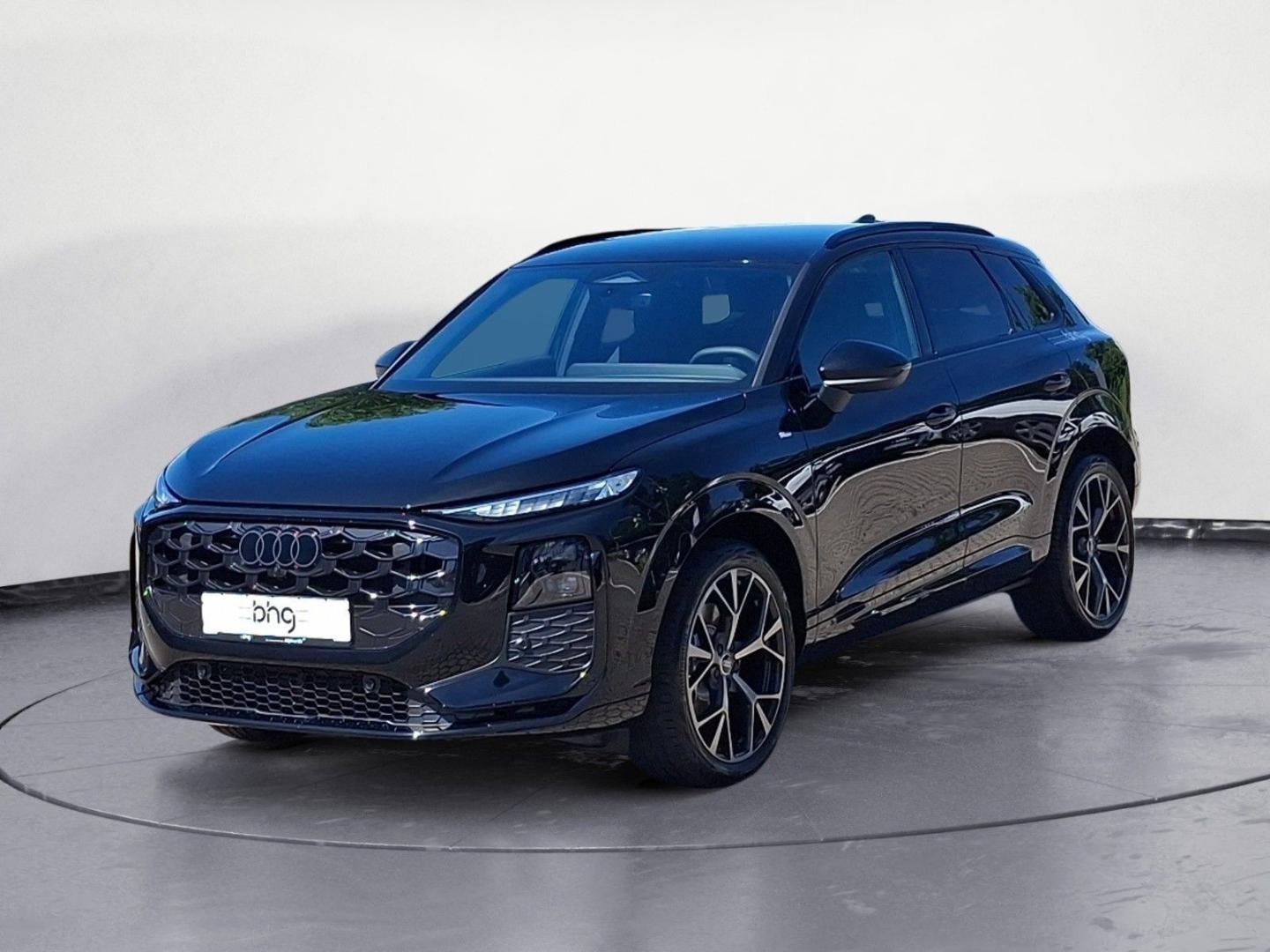 Bild über Audi Q3 SUV TDI 110 kW S tronic - für weitere Informationen kontaktieren Sie den Audi Partner