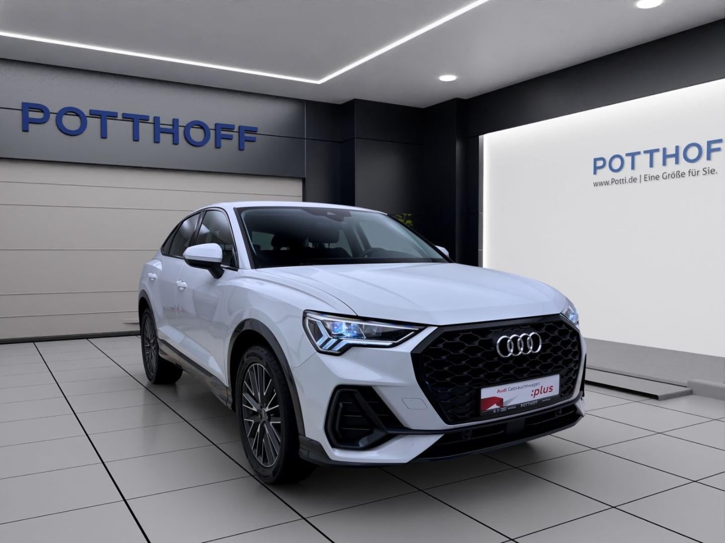 Bild über Audi Q3 Sportback TFSI 110 kW S tronic - für weitere Informationen kontaktieren Sie den Audi Partner
